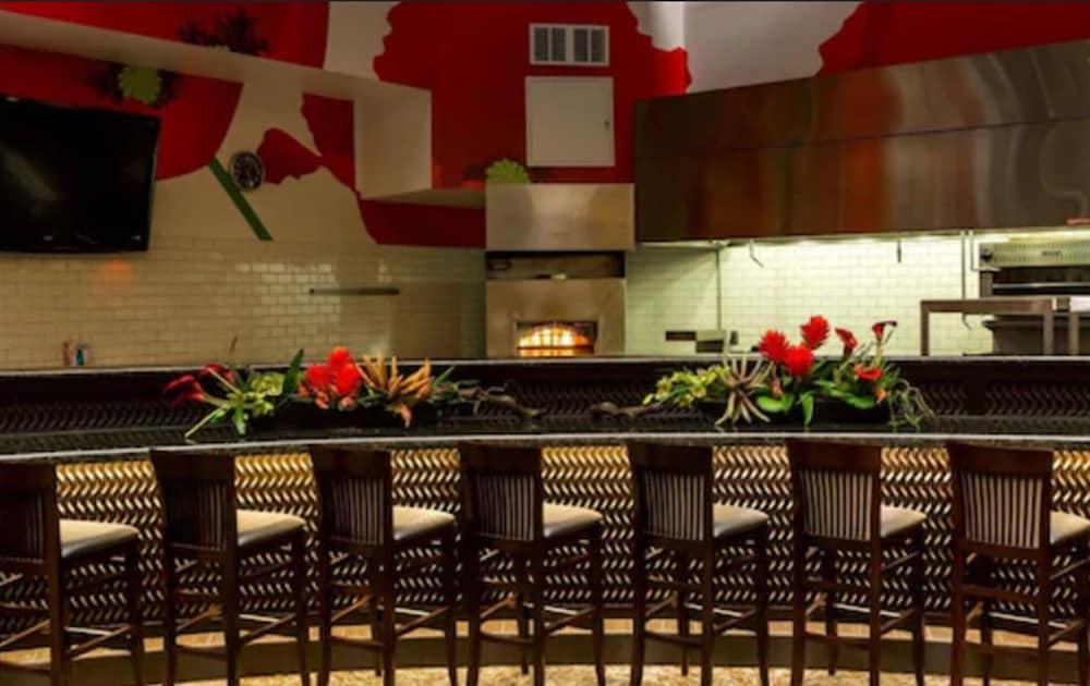 Doubletree By Hilton Mcallen Eksteriør bilde