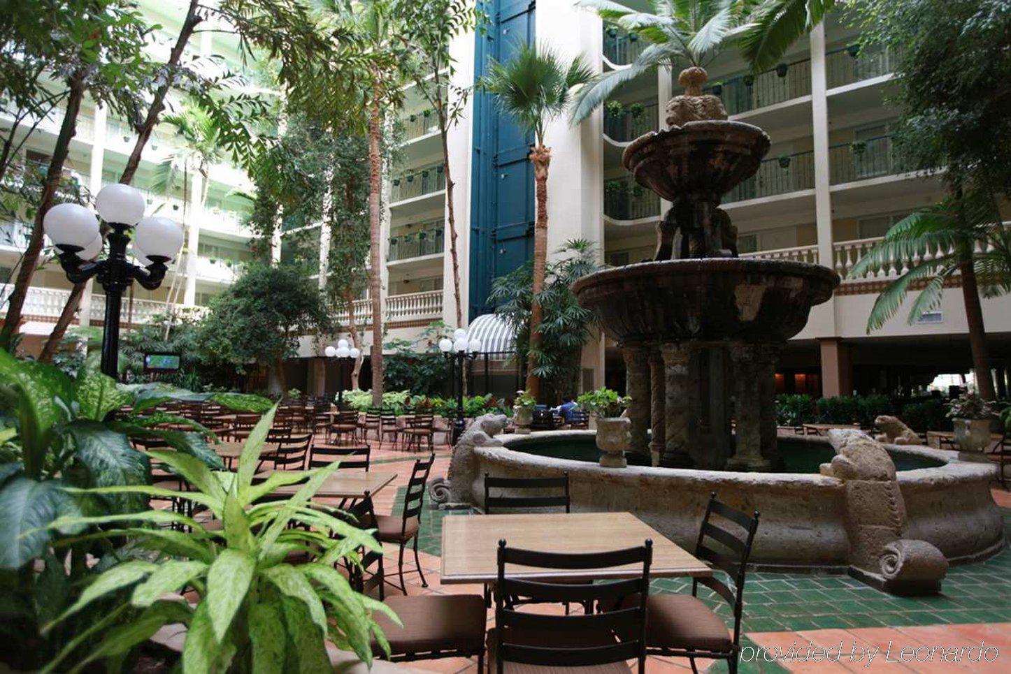 Doubletree By Hilton Mcallen Interiør bilde